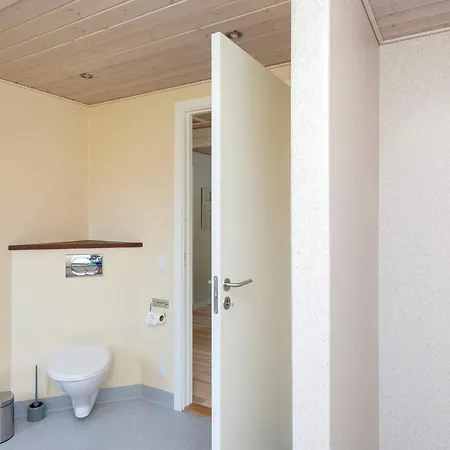 6 Person In Bjert-by Traum Sønder Bjert