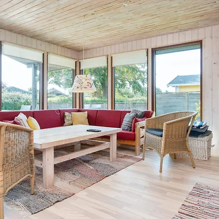 4 Star In Bjert Feriehus *