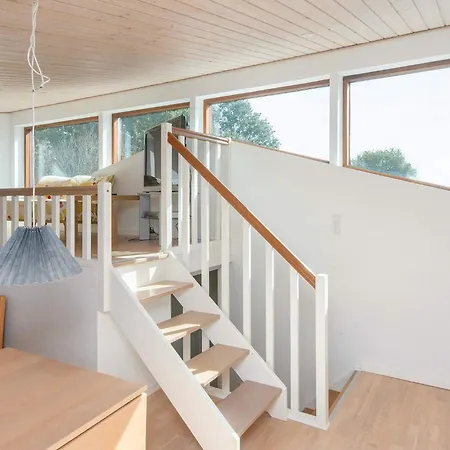 4 Star In Bjert Feriehus